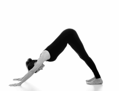 5 tips for planning your yoga class around Eagle pose – Garudasana -  YogaClassPlan.com